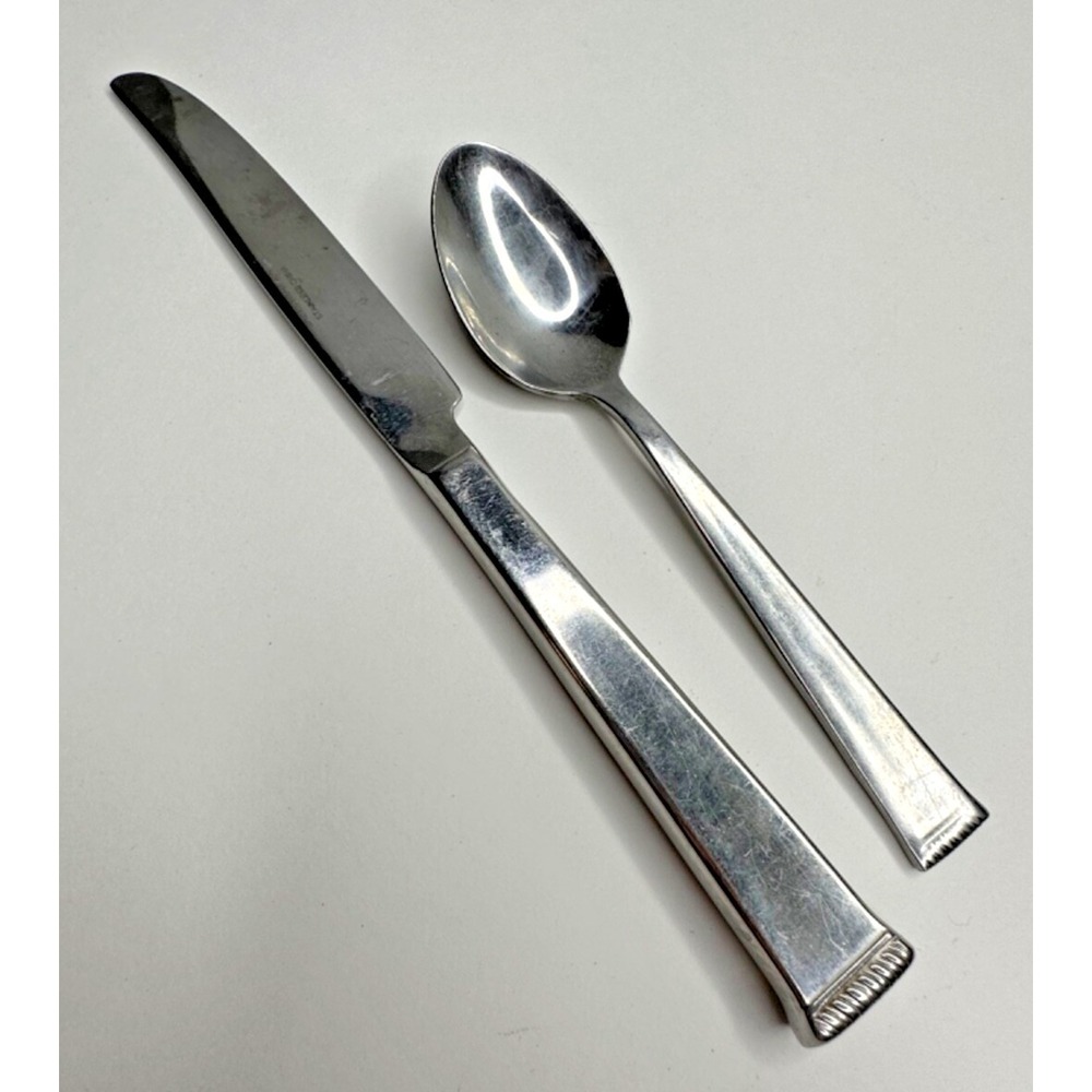 Reed & barton Teaspoon Dinner Knife set of 2 Stainless Flatware Replacement